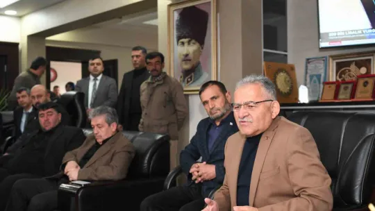 Başkan Büyükkılıç'tan Tomarza'da 'Yatırım Değerlendirme Toplantısı'