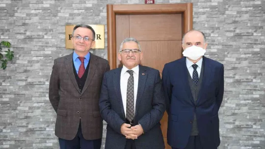 Başkan Büyükkılıç'tan üniversite rektörlerine ziyaret