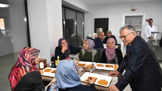 Başkan Büyükkılıç'tan yeni dönemde de gönüllere dokunacak sosyal hizmet projeleri