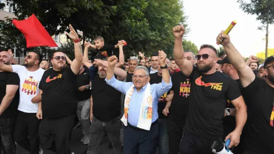 Başkan Büyükkılıç'tan Yeni Sezonda Kayserispor'a Tam Destek