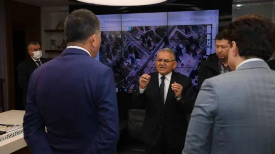Başkan Büyükkılıç TCDD Genel Müdürü Akbaş'ı ağırladı