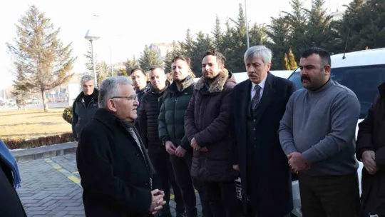 Başkan Büyükkılıç, teknik destek ekibini deprem bölgesine uğurladı