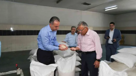 Başkan Büyükkılıç, TMO Kayseri Başmüdürlüğü'nü ziyaret etti