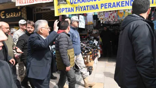 Halkın Valisi Çiçek, Kayseri halkıyla hasret giderdi
