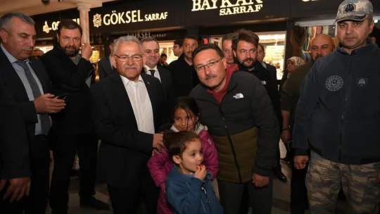 Halkın Valisi Çiçek, Kayseri halkıyla hasret giderdi