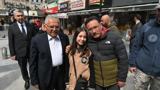 Halkın Valisi Çiçek, Kayseri halkıyla hasret giderdi