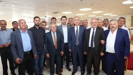 Başkan Büyükkılıç, Yahyalı'da mahalle muhtarları ile bir araya geldi
