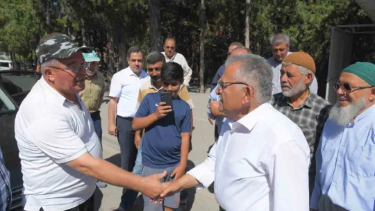 Başkan Büyükkılıç Yemliha'da Vatandaşın Taleplerini Dinledi