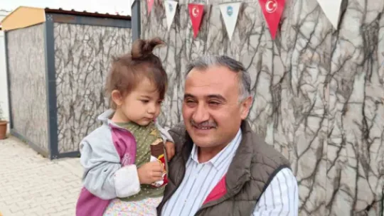 Başkan Cabbar'dan Elbistan Develi Konteyner Kent e ziyaret
