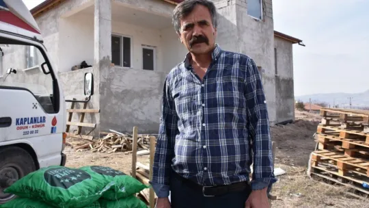 Başkan Çolakbayrakdar: 'Depremzede kardeşlerimizin her zaman yanındayız'