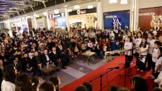 Başkan Çolakbayrakdar: 'Geleceğimiz ve istikbalimiz olan evlatlarımız, bizim gözbebeğimizdir'