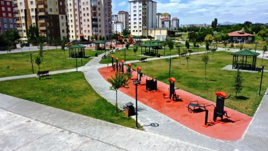 Başkan Çolakbayrakdar 'Hedef yeşil alanda kişi başına düşen 18 metrekare ile rekoru yenilemek'