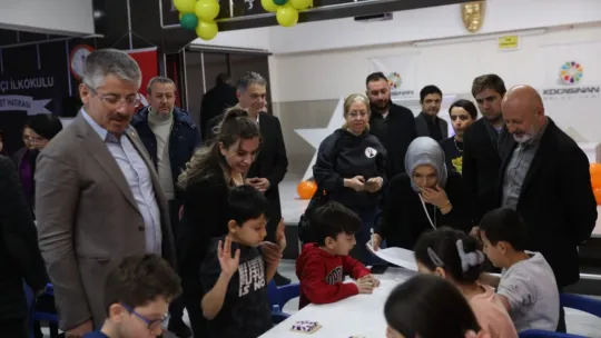 Başkan Çolakbayrakdar, 'Hedefimiz, şehrimizde yaşayan herkesin yüzünü gülümsetebilmektir'