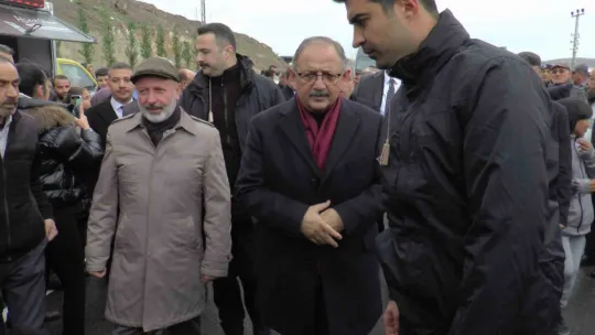 Başkan Çolakbayrakdar, 'İnsanların mutlu yaşayabileceği bir Kocasinan inşa ediyoruz'