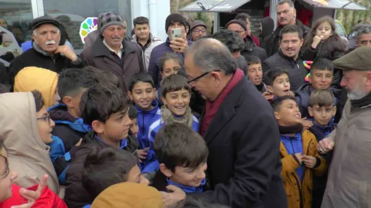 Başkan Çolakbayrakdar, 'İnsanların mutlu yaşayabileceği bir Kocasinan inşa ediyoruz'