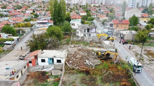 Başkan Çolakbayrakdar, Argıncık'ın kentsel dönüşümünde ısrarcı