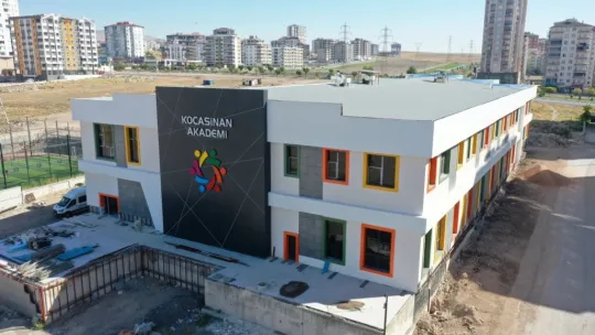 Başkan Çolakbayrakdar: 'Kayseri'nin en büyük tesisi, her alanda hizmet verecek'