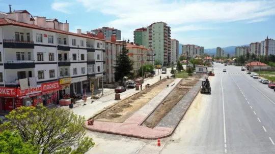 Başkan Çolakbayrakdar 'Kentsel dönüşümü, sosyal odaklı yapıyoruz'