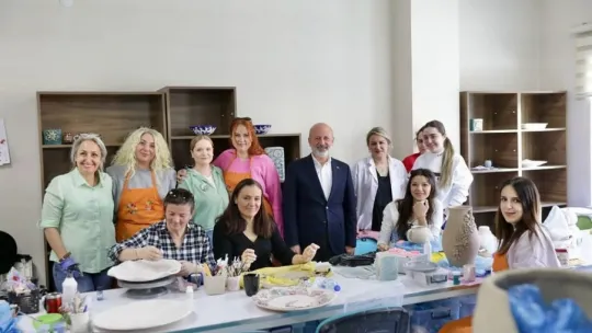 Başkan Çolakbayrakdar: 'Kurslarımız, istihdama ve aile ekonomisine katkı sağlıyor'