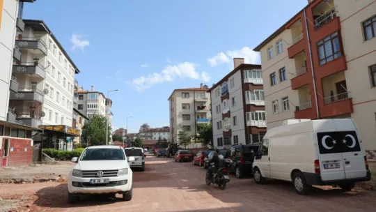 Başkan Çolakbayrakdar 'Mithatpaşa'yı yeniliyoruz ve adeta mahallenin tozunu attıracağız'