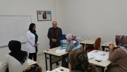 Başkan Çolakbayrakdar: 'Modern tesislerle sosyal hayatı renklendiriyoruz'
