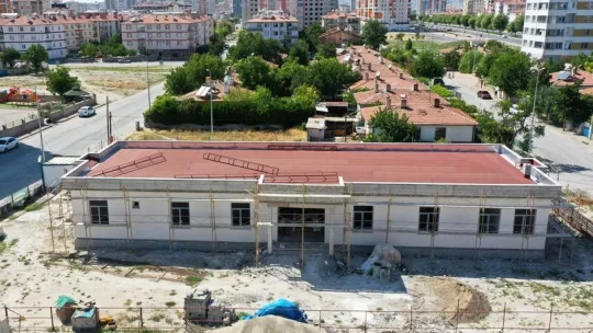 Başkan Çolakbayrakdar 'Sağlık alanındaki yatırımlarla da Türkiye'ye örneğiz'