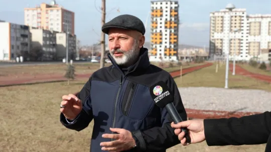 Başkan Çolakbayrakdar: 'Türkiye'ye örnek kentsel dönüşüm gerçekleştiriyoruz'