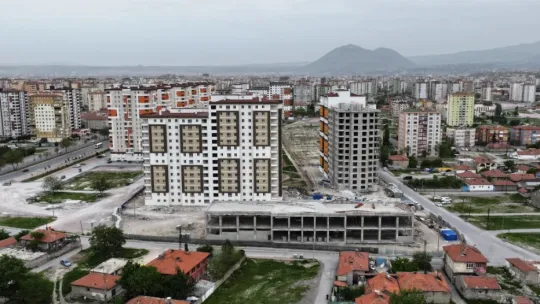 Başkan Çolakbayrakdar: 'Türkiye'ye örnek kentsel dönüşüm gerçekleştiriyoruz'