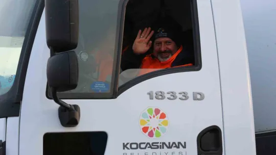 Başkan Çolakbayrakdar, 'Yeter Ki bereket yağsın, kar temizlemeye hazırız'