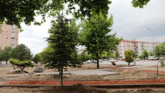 Başkan Çolakbayrakdar: 'Ziyagökalp'e hem çocuk kulübü hem de daha güzel park kazandırıyoruz'