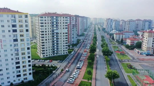 Başkan Çolakbayrakdar asfalt çalışmalarını inceledi