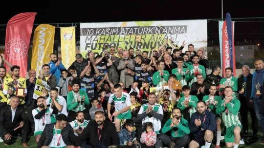 Başkan Çolakbayrakdar'dan futbol severlere müjde