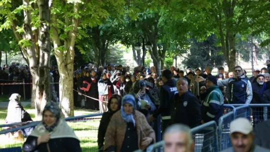 Kocasinan'dan organik domates fidesi dağıtım etkinliğine davet