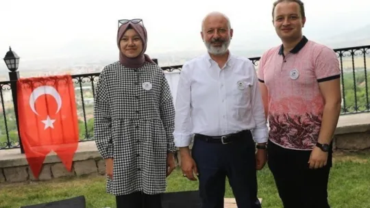 Başkan Çolakbayrakdar gençlerle bir araya geldi
