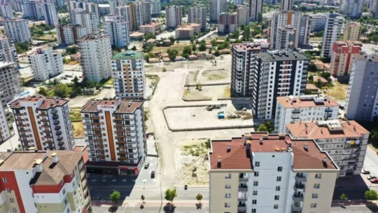 Başkan Çolakbayrakdar: İmar sorunu olan bölgelerin aşamasını yerinde takip ediyoruz'