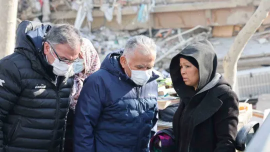 Başkan Özdoğan: 'Deprem bölgesine gönül köprüsü kurduk'