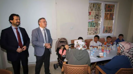Başkan Özdoğan, Hürmetçi sakinleriyle iftarda buluştu