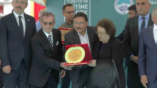 En çok okul yapan belediye