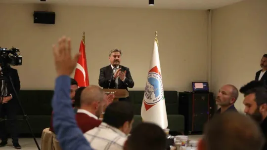 Başkan Palancıoğlu: 'Melikgazi personelimiz deprem bölgesinde birçok kalbe dokundu'