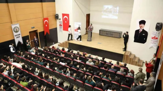 Başkan Palancıoğlu, 'Vatan Savunmasında Destanlaşan Liseler Kongresi'ne katıldı