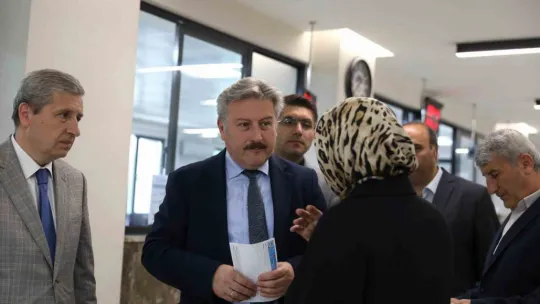 Başkan Palancıoğlu, Emlak ve Çevre Temizlik Vergisi'ni ödedi