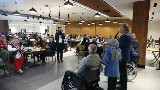 Başkan Palancıoğlu engelli vatandaşlarla buluştu