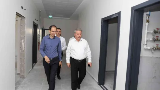 Başkan Palancıoğlu, İl Sağlık Müdürü ile yapımı devam eden sağlık merkezlerini inceledi