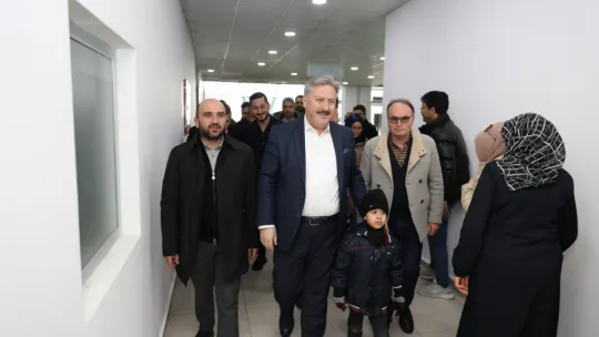 Başkan Palancıoğlu'ndan öğrencilere karne şenliği hediyesi