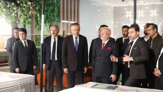 Başkan Palancıoğlu, Serbest Bölge'de fabrikaları ziyaret etti