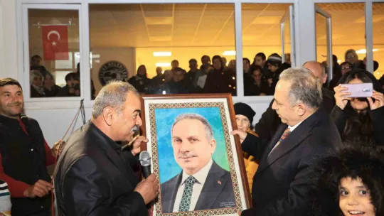 Başkan Yalçın, Çatakdereli gençleri askere uğurladı