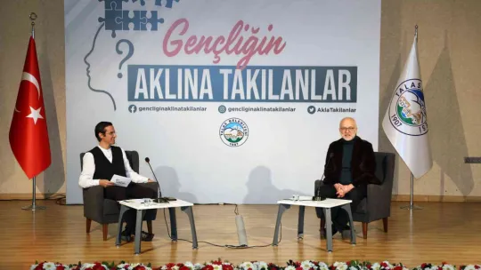 Talas, 'Gençliğin Aklına Takılanlar'a cevap arıyor