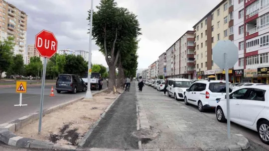 Bisiklet ve yaya yolu daha güvenli hale getiriliyor