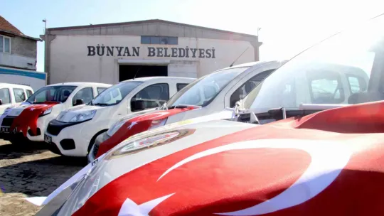 Bünyan Belediyesi araç filosu büyümeye devam ediyor