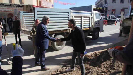 Bünyan'da alt yapı nedeniyle bozulan yollar yenileniyor